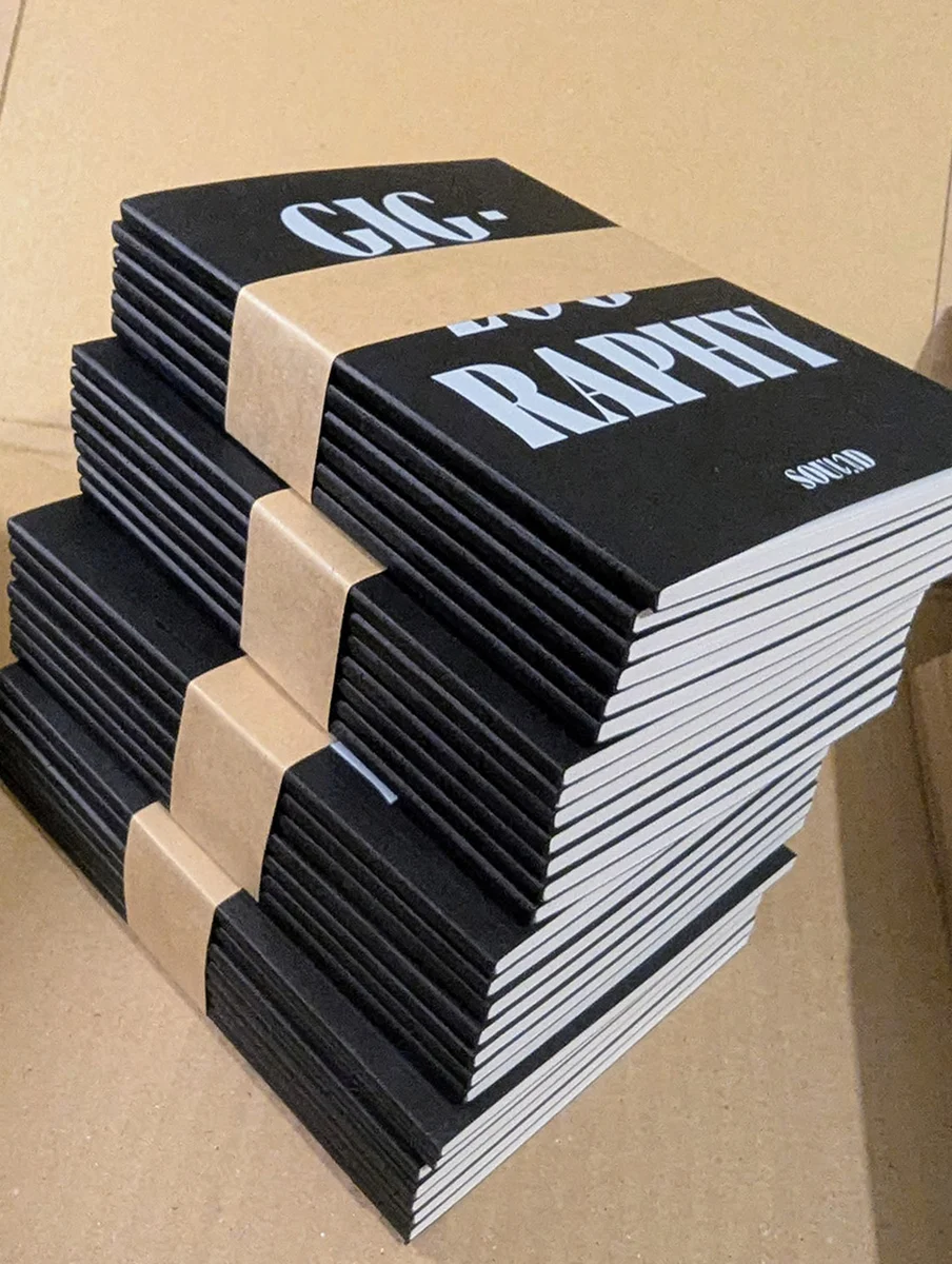 Giglography - A gig archive stack